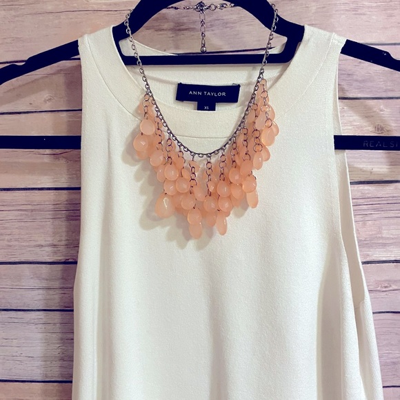 *FREE w purchase* Peach Pink Cascade Necklace - Picture 6 of 7